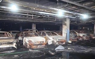 充电上限到80%、满电不能停地库，韩国电动汽车防自燃新政引民众不满