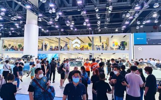 2022成都车展 | 蔚来ET5镜空粉正式发布，旗下全系车型共同亮相