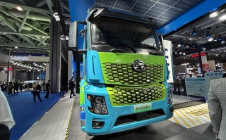 CIIE2023丨5分钟完成补能 丰田展示氢燃料换瓶补能技术