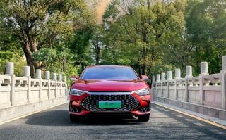 新款比亚迪汉DM系列将于4月10日上市：目前已开启预售 21.68万元起