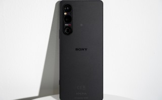 Xperia 1V首发索尼黑科技CMOS传感器 能打破1英寸大底迷信么？