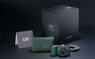 理光推出GR III GRowING *** 版 国内专供
