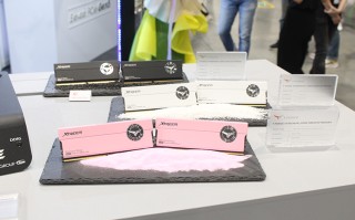 十铨科技COMPUTEX上推出玄境DDR5内存， *** 配色你爱了吗？