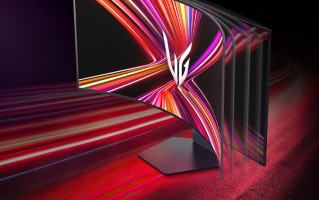 LG发布可弯曲显示器：900R曲率，几秒实现变形