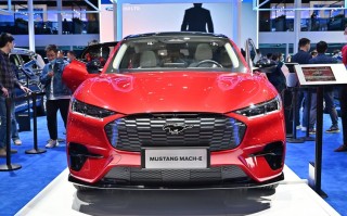 2021上海车展 | 长安福特Mustang Mach-E展出，还是野马的味道